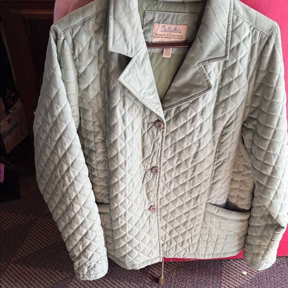 Cabela's Women's Quilted Sage Green Button-Front Puffer Jacket